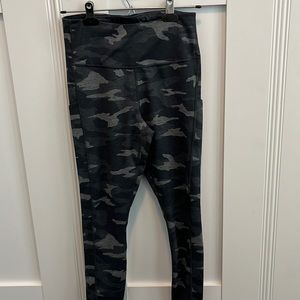Athleta camo leggings